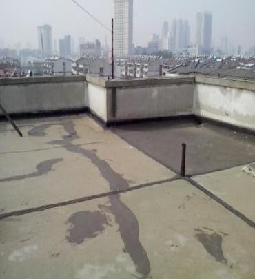 木兰漏水维修 楼顶漏水是什么原因，楼顶漏水维修方法是什么?
